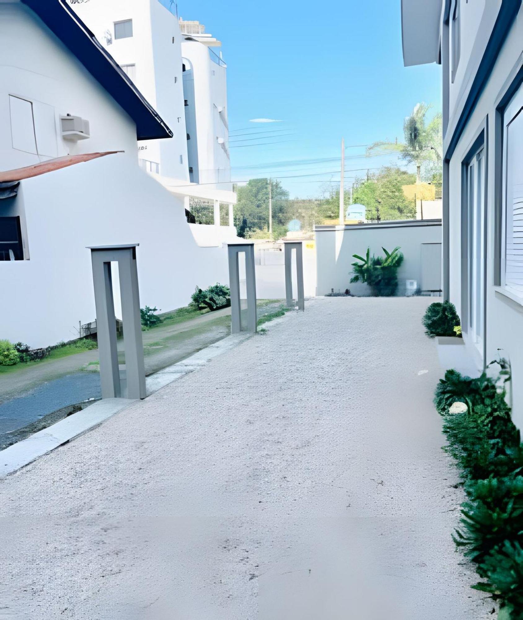 Studio Novo 200M Da Praia De بومبينهاس المظهر الخارجي الصورة